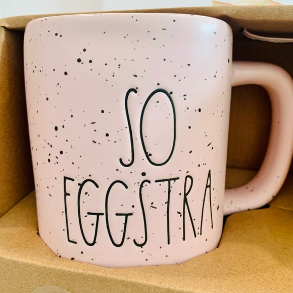 Rae Dunn Easter Mug Set - Picture 4 of 5